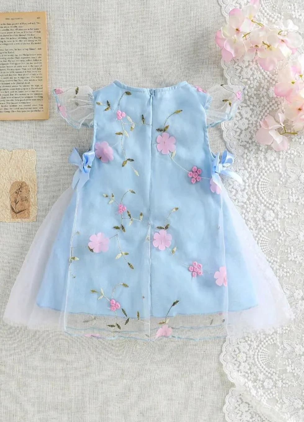 Vestido bordado — foto 2 de 2