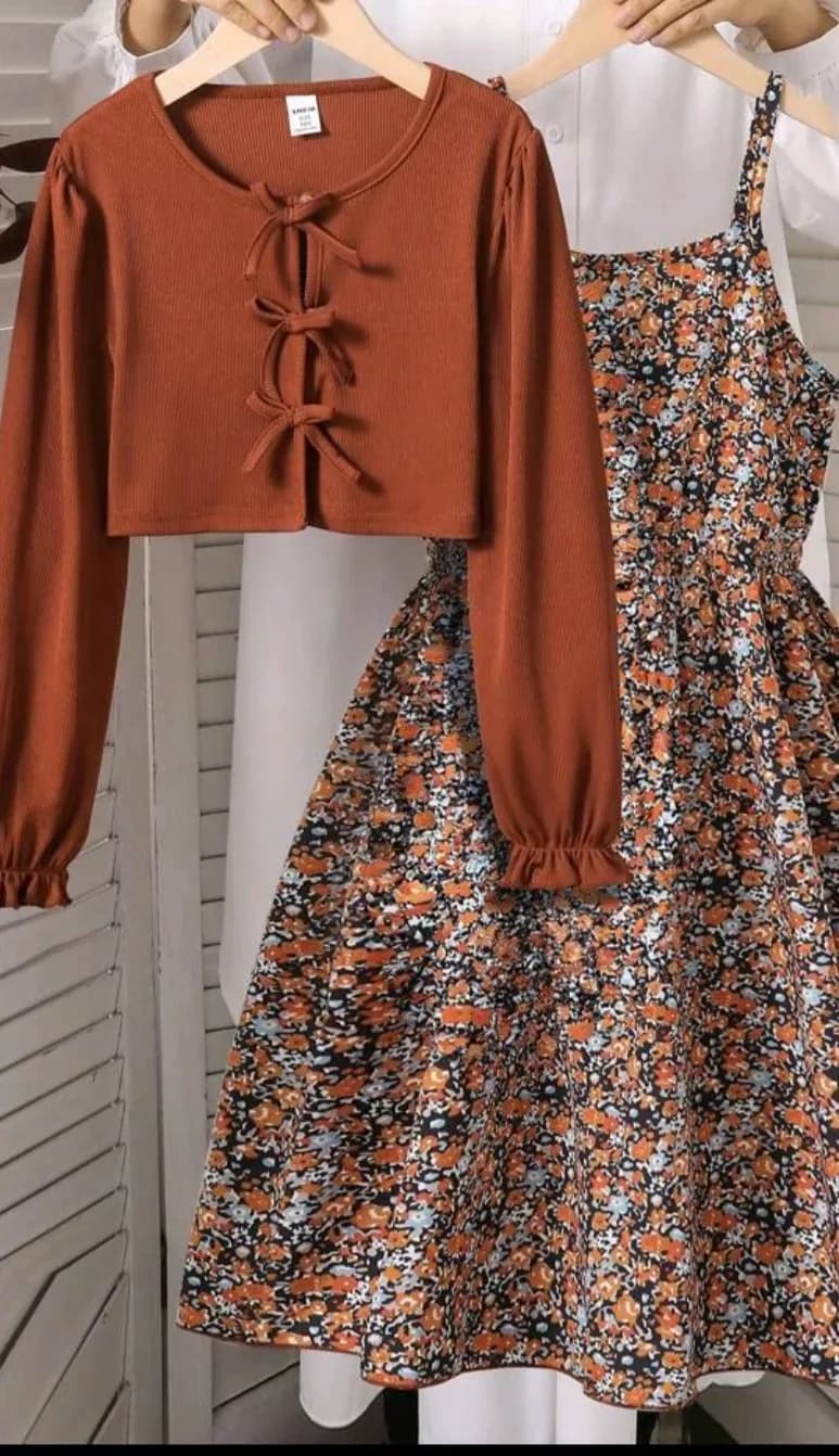 Vestido + chaquetilla — foto 2 de 5