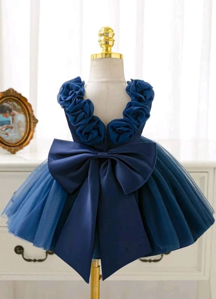 Vestido elegante satén  — foto 10 de 10